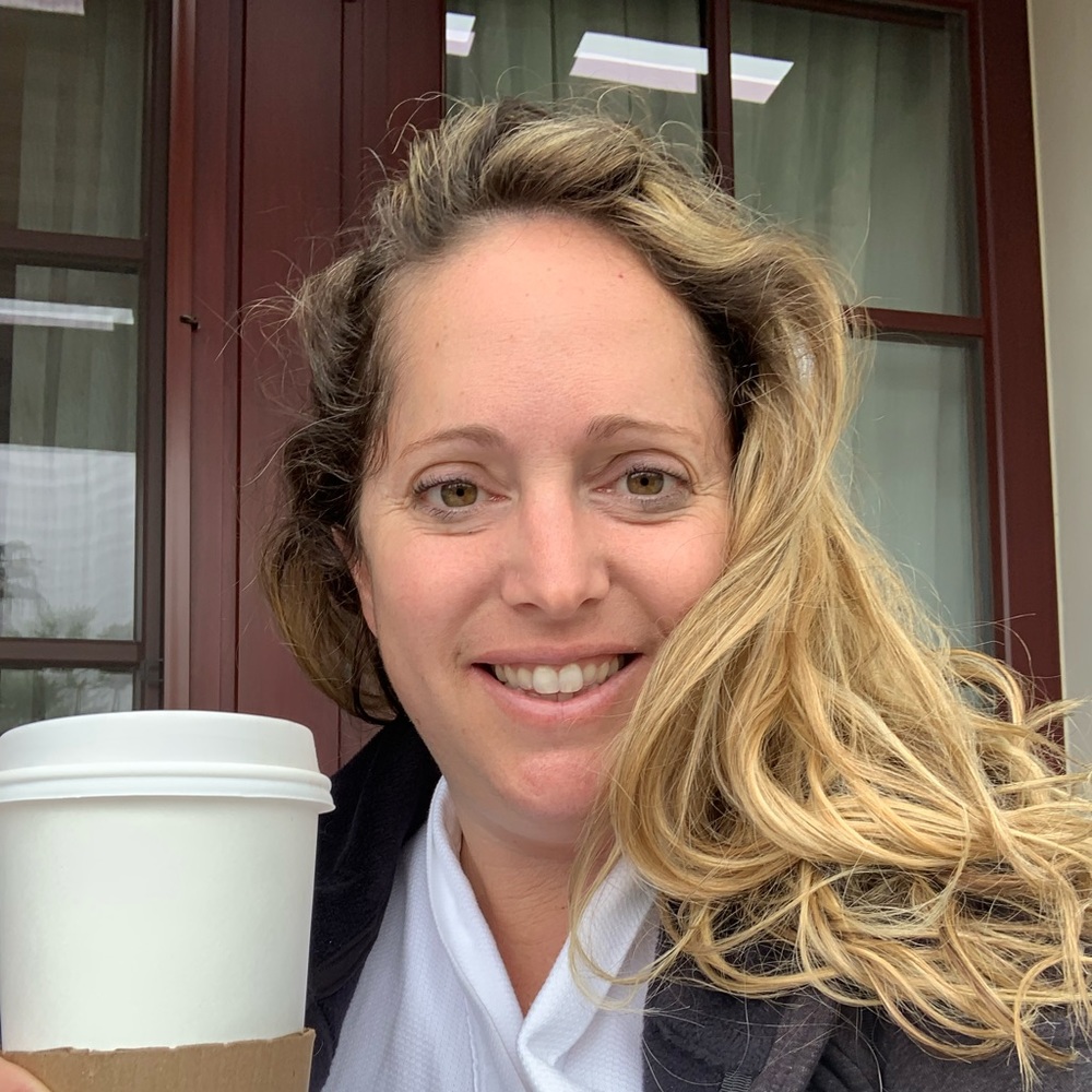 Meet your Posher, Crystal